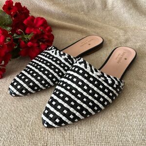 Kate Spade Black & White Mariel Woven Slip On Mules Size 9